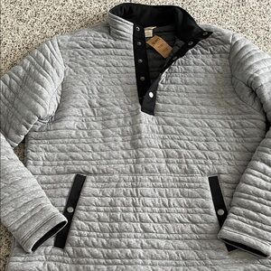 Men's Duluth gray quilted pullover size large
